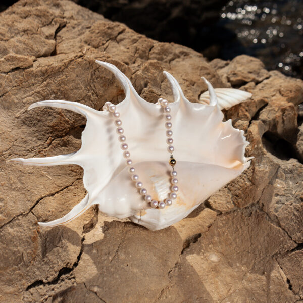 9-10mm AA+ White Freshwater Pearl Necklace