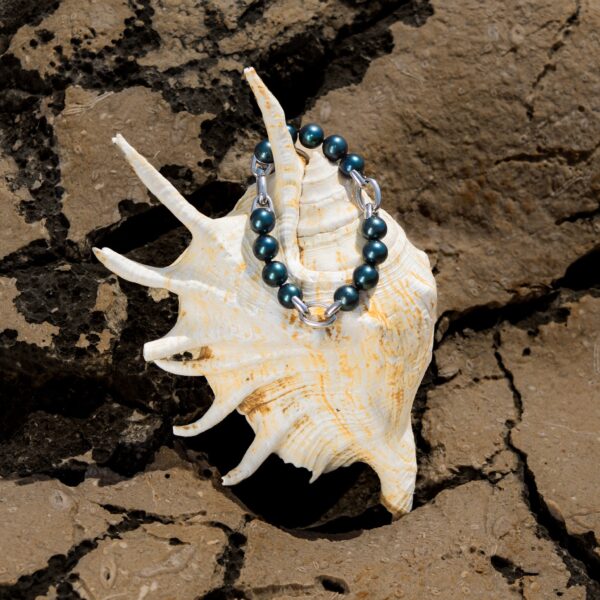 8-9mm AA+ Green-Blue Metallic Freshwater Pearl Bracelet