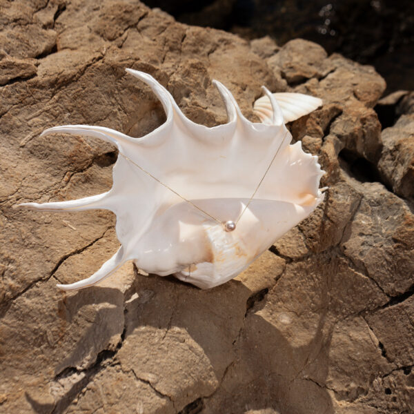10-11mm AA+ Lavender Freshwater Pearl Pendant with Chain