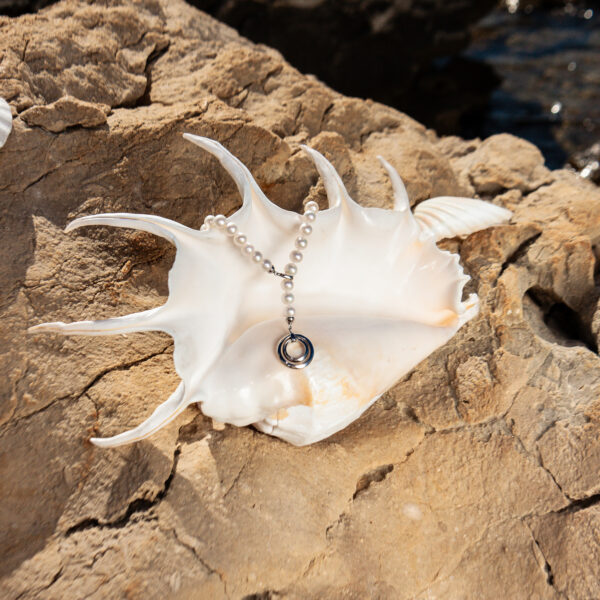 9-10mm AA+ White Freshwater Pearl Necklace