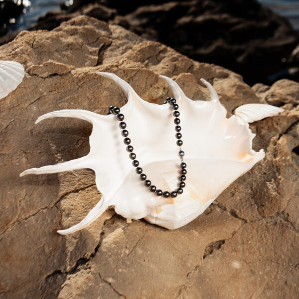 8-9mm AA+ Tahitian Sea Pearl Necklace