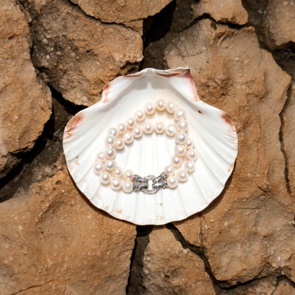 9mm A White Freshwater Double/Single Strand Bracelet