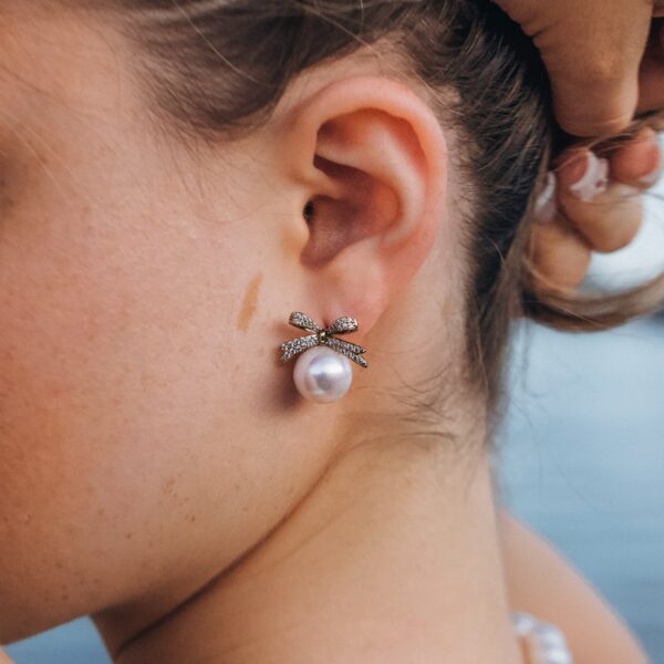 11-12mm AA White Freshwater Pearl Earrings