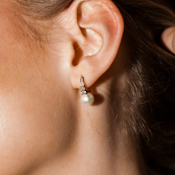 7mm AA+ White Freshwater Pearl Earrings