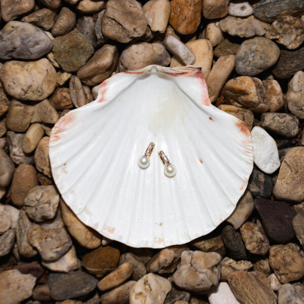 7mm AA+ White Freshwater Pearl Earrings