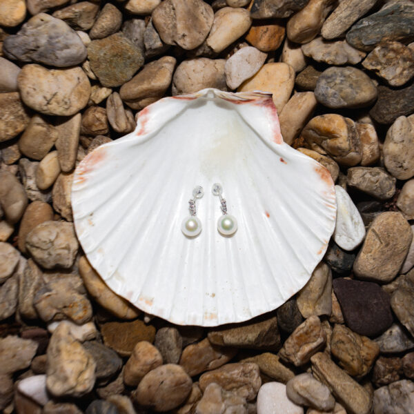 10-11mm White Freshwater Pearl and Zircon Earrings