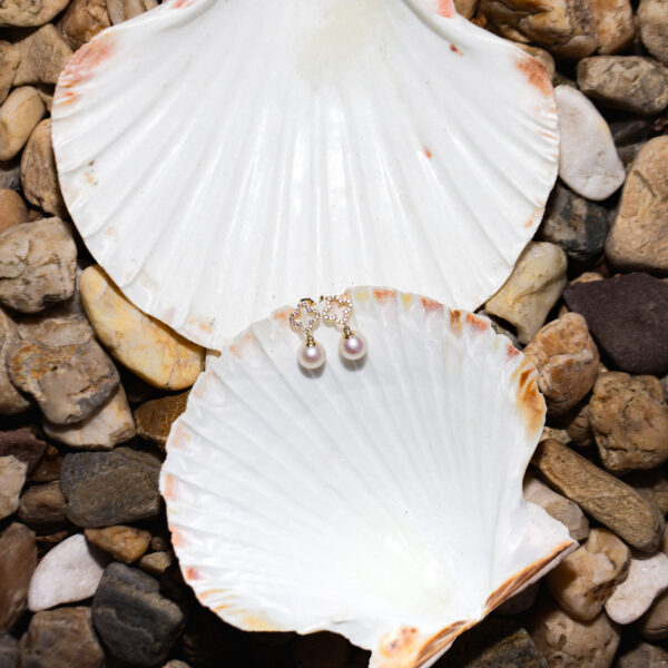 7mm AA+ White Freshwater Pearl and Zircons Earrings