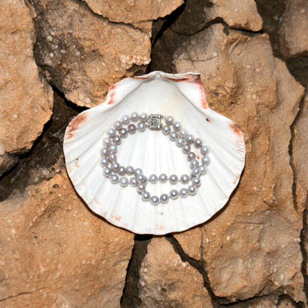 6-7mm AA+ Grey Freshwater Pearl Bracelet