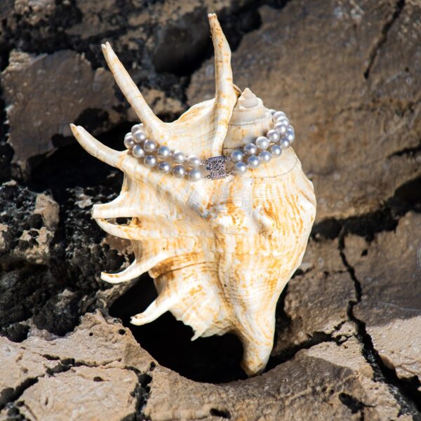 6-7mm AA+ Grey Freshwater Pearl Bracelet