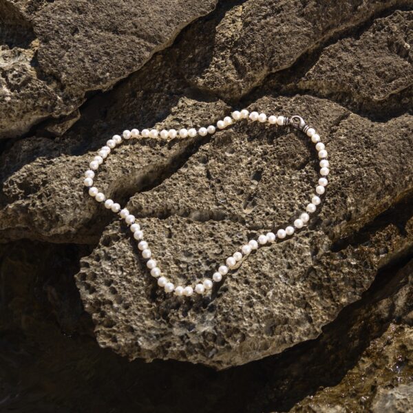 6mm AA White Freshwater Pearl & Black Hematite Stone Necklace